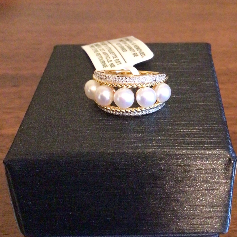 Sterling Silver Pearl Ring